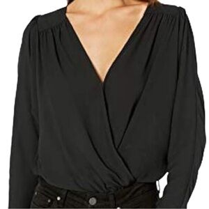 ASTR the label Long Sleeve Faux Wrap Front Blouse Bodysuit in Black Size Large